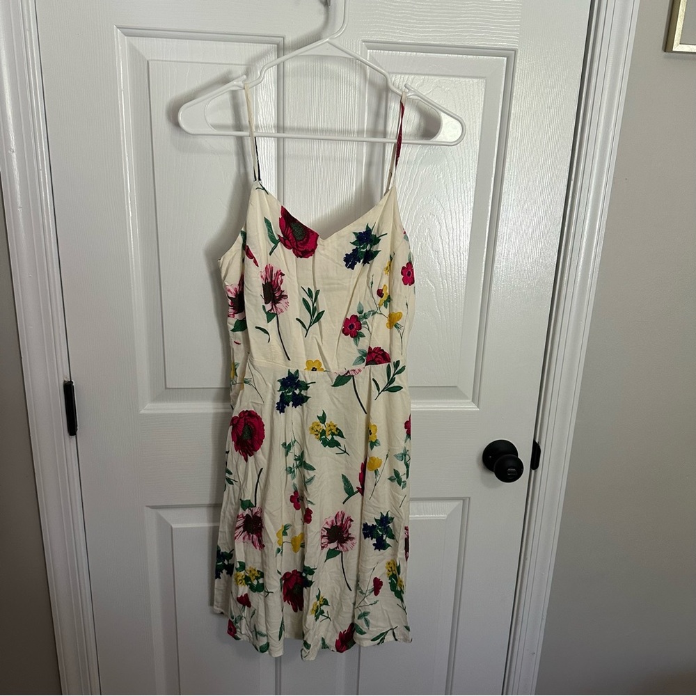 Lot of 4 Old Navy Women’s Spring Floral Dresses - Size Large - Picture 8 of 13